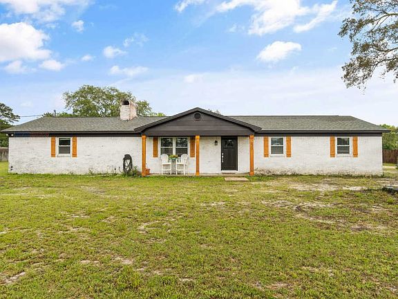 3rd image of 7621 E Bay Blvd