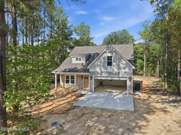 831 Morrison Bridge Road, Vass, NC 28394