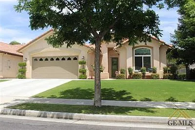 2106 Snowdrop Dr photo 1