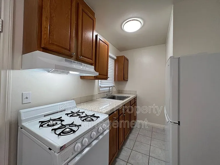 5046.5 Muir Ave — Photo 7