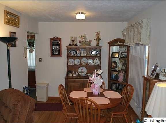 5th image of 8109 Biscane Dr