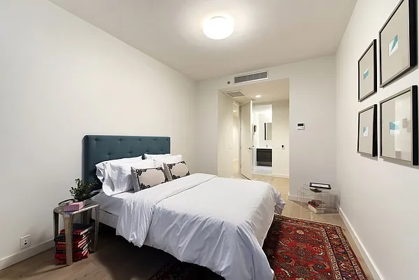 Sold by Nest Seekers International | media 6