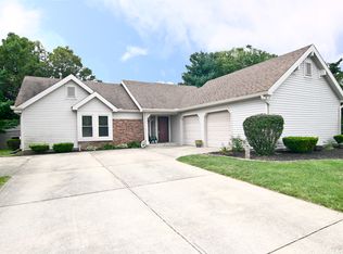 1391 Secretariat Ln, Indianapolis, IN