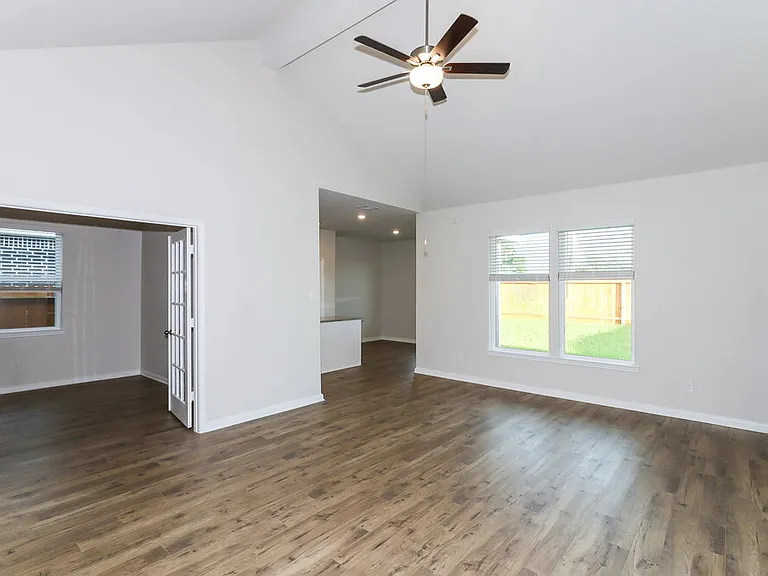 404 San Miguel Creek Dr — Photo 3