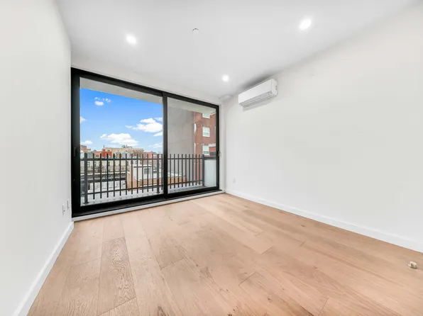 30-24 32nd Street image 11 of 20