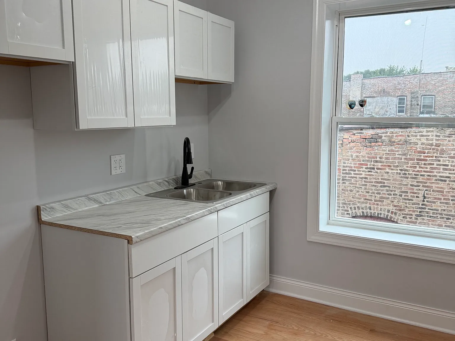 2 bed, 900 sqft, $1,525 — Photo 4