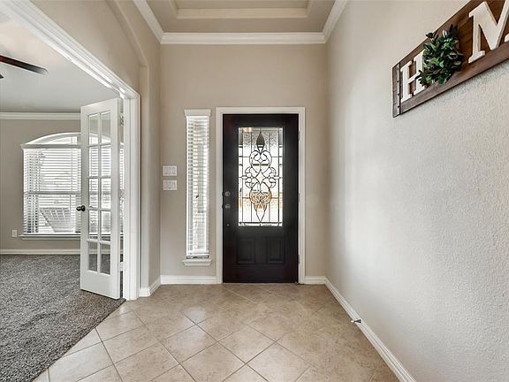 3rd image of 1000 Asheville Ln