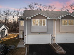 8697 Norway St NW, Coon Rapids, MN 55433