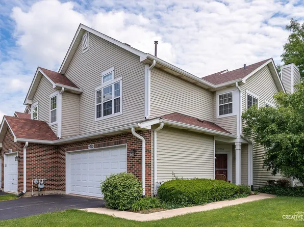 2018 Fulham Dr Unit 2018, Naperville, IL 60564