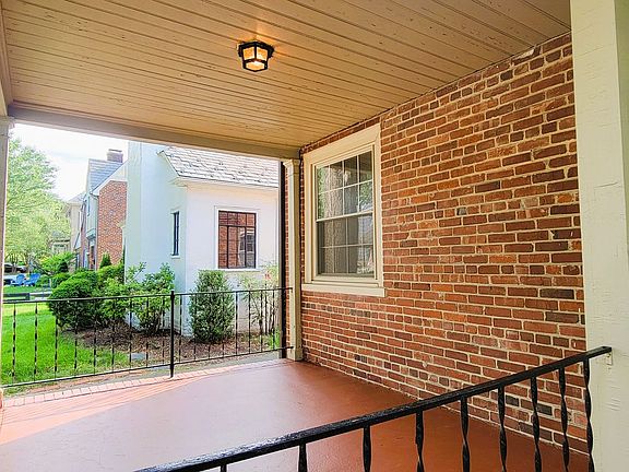 4th image of 330 Albemarle Ave