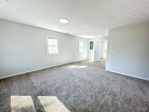 3rd image of 114 Barksdale St