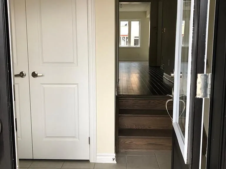 25 Closson Dr — Photo 2