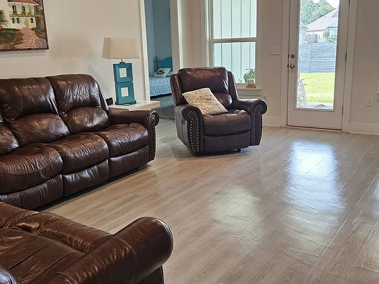 12514 Windsor Dr — Photo 5