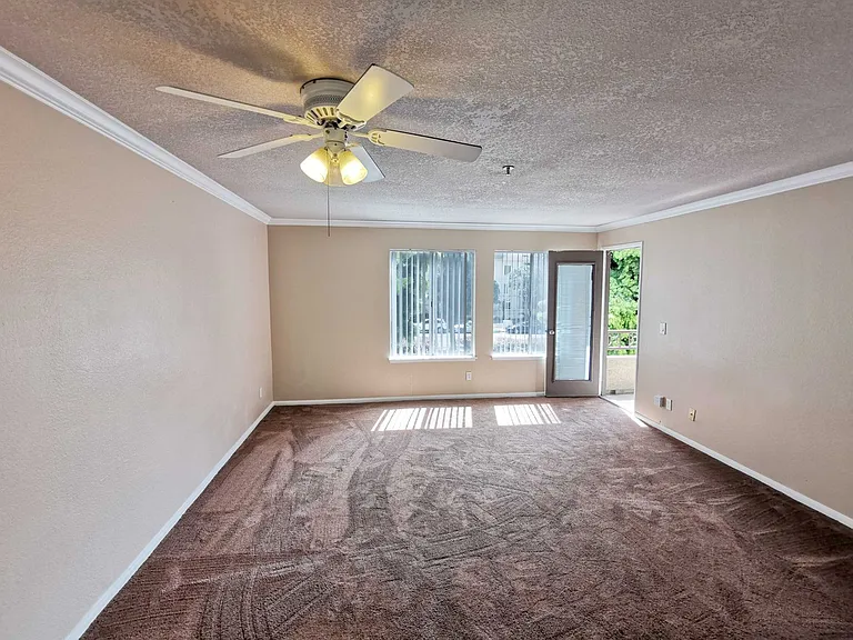 8889 Caminito Plaza Centro #7234 — Photo 2