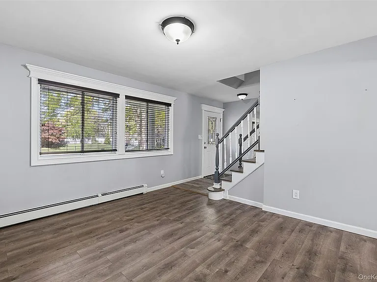 10 Todd Ct — Photo 11