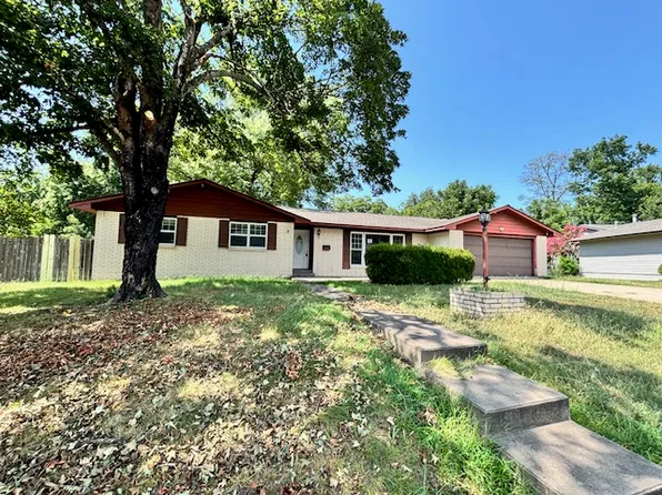 259 Redbud Ln, Tahlequah, OK 74464