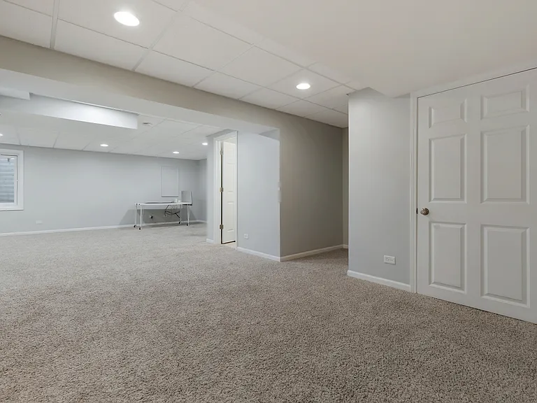 1022 Ravendale Ct — Photo 23