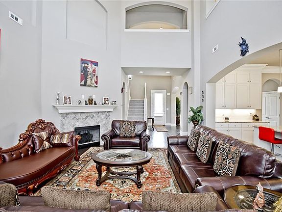 4th image of 3037 N Night Heron Dr