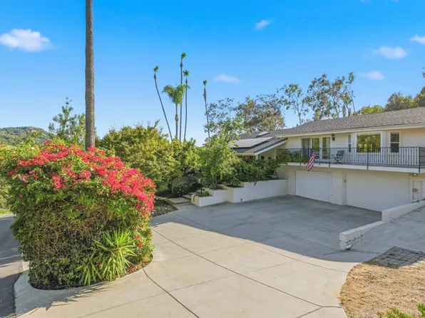 3830 Lake Garden Dr, Fallbrook, CA 92028