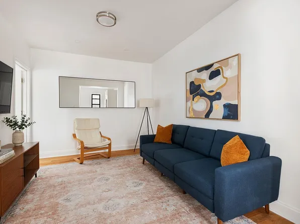 300 Ocean Pkwy APT 3P, Brooklyn, NY 11218
