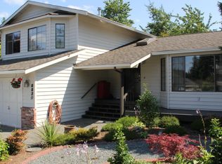 8830 Main St, Edmonds, WA 98026