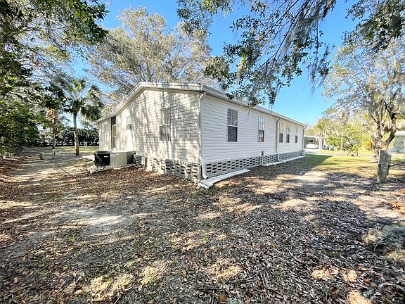 4th image of 307 Magnolia Hill Dr