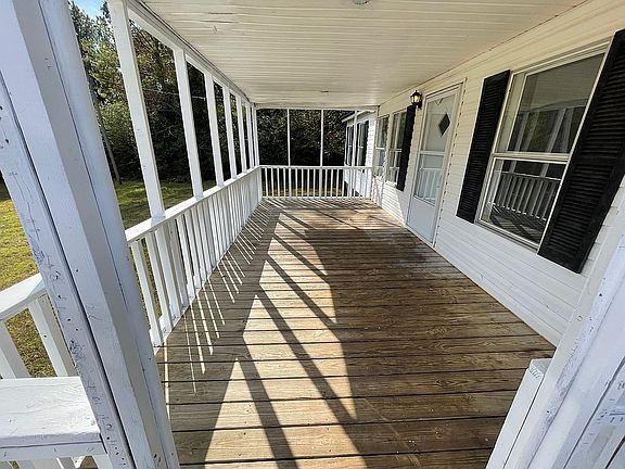 5th image of 2037 Calhoun Rd