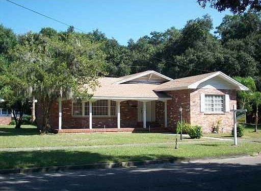 1st image of 404 E Virginia Ave