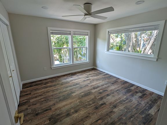 5th image of 835 9th Ave S #1/2