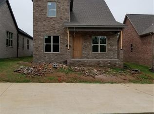 2548 E Bayside Xing, Fayetteville, AR 72703