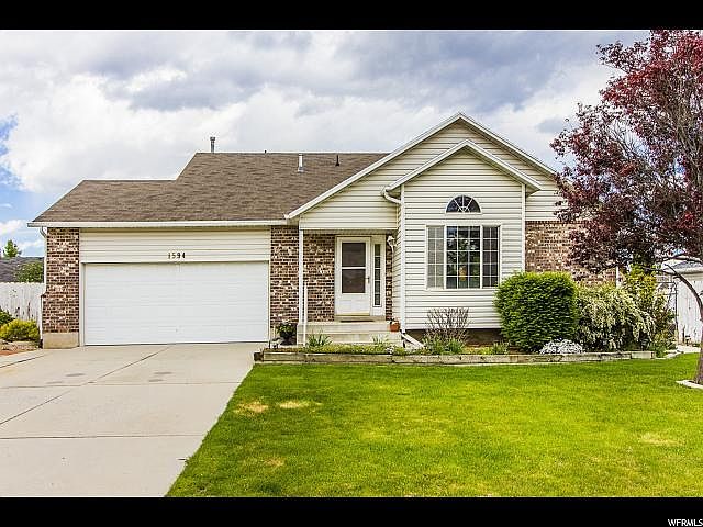 1st image of 1594 W Erickson Dr
