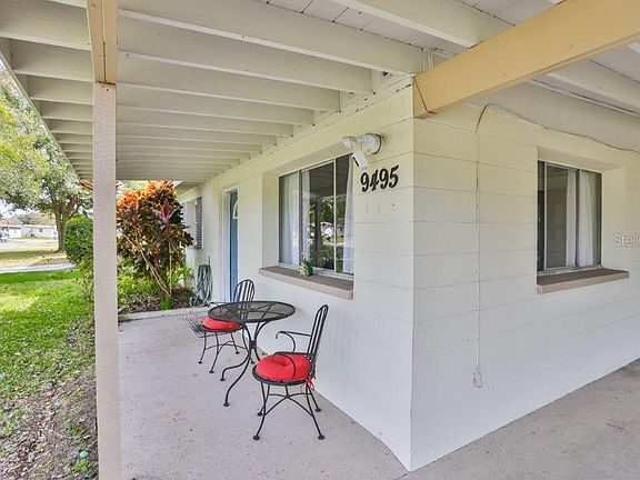 5th image of 9495 Park Lake Dr