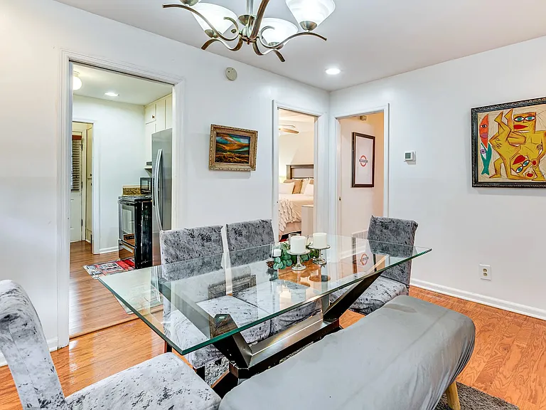 841 Artwood Rd NE — Photo 16