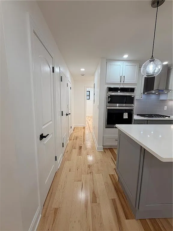 3 bed, 1.0 bath, 1200 sqft, $3,750 — Photo 4