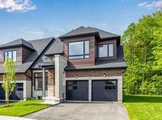 9 Vern Robertson Gate, Uxbridge, ON