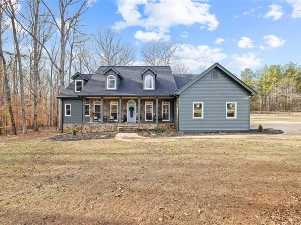 1297 Hodges Cir, Mansfield, GA 30055