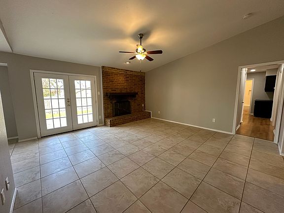 3rd image of 12101 Scissortail Dr