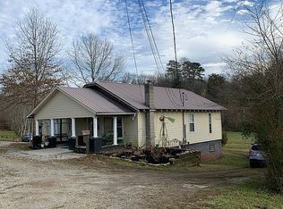 102 Sexton Ln, Oneida, TN 37841