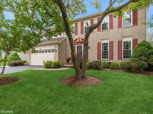 312 Cambridge Dr, Grayslake, IL 60030