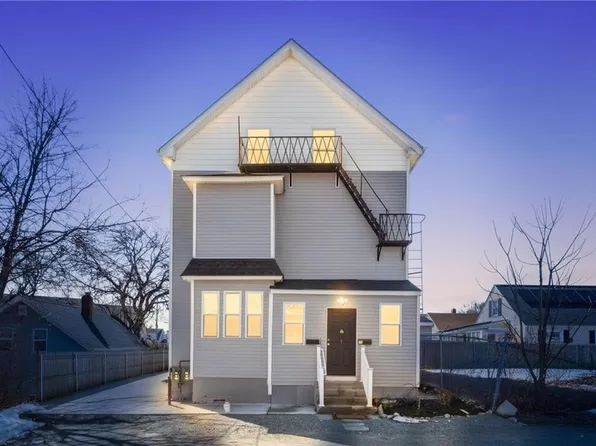 6 Stockwell St, Providence, RI 02909