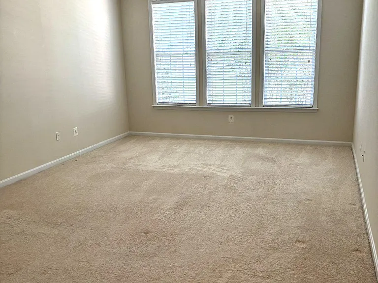 13724 Fieldstone Way — Photo 24