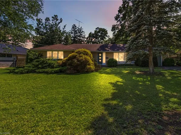974 Unsworth Ave, Burlington, ON L7T 1R4
