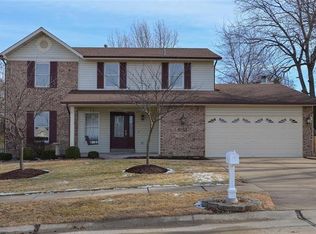 1737 Sun Drop Dr, Saint Charles, MO