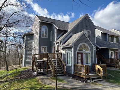 2208 S Ridge Ter, Hidden Valley, PA, 15502