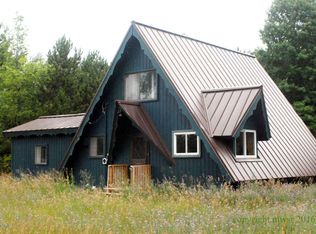 8580 80th Ave, Pentwater, MI 49449