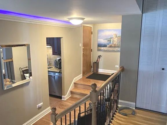 4th image of 9009 Golf Rd APT 2G