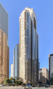 222 N Columbus Dr APT 1105, Chicago, IL, 60601
