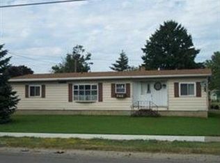 644 S Roberts Rd, Dunkirk, NY 14048