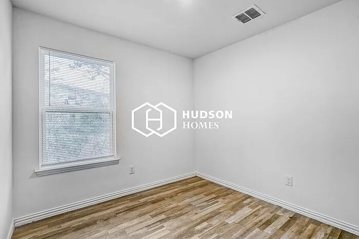 1408 Allende Dr — Photo 7