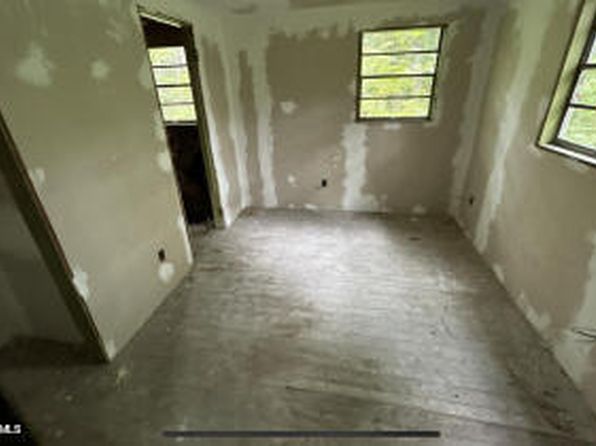 3541 Holden Acres Dr, Wendell, NC 27591